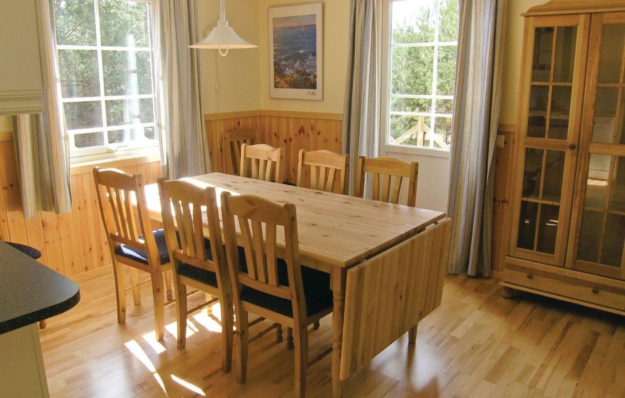 Beautiful Home In Fjllbacka With 4 Bedrooms And Sauna Fjällbacka Eksteriør bilde